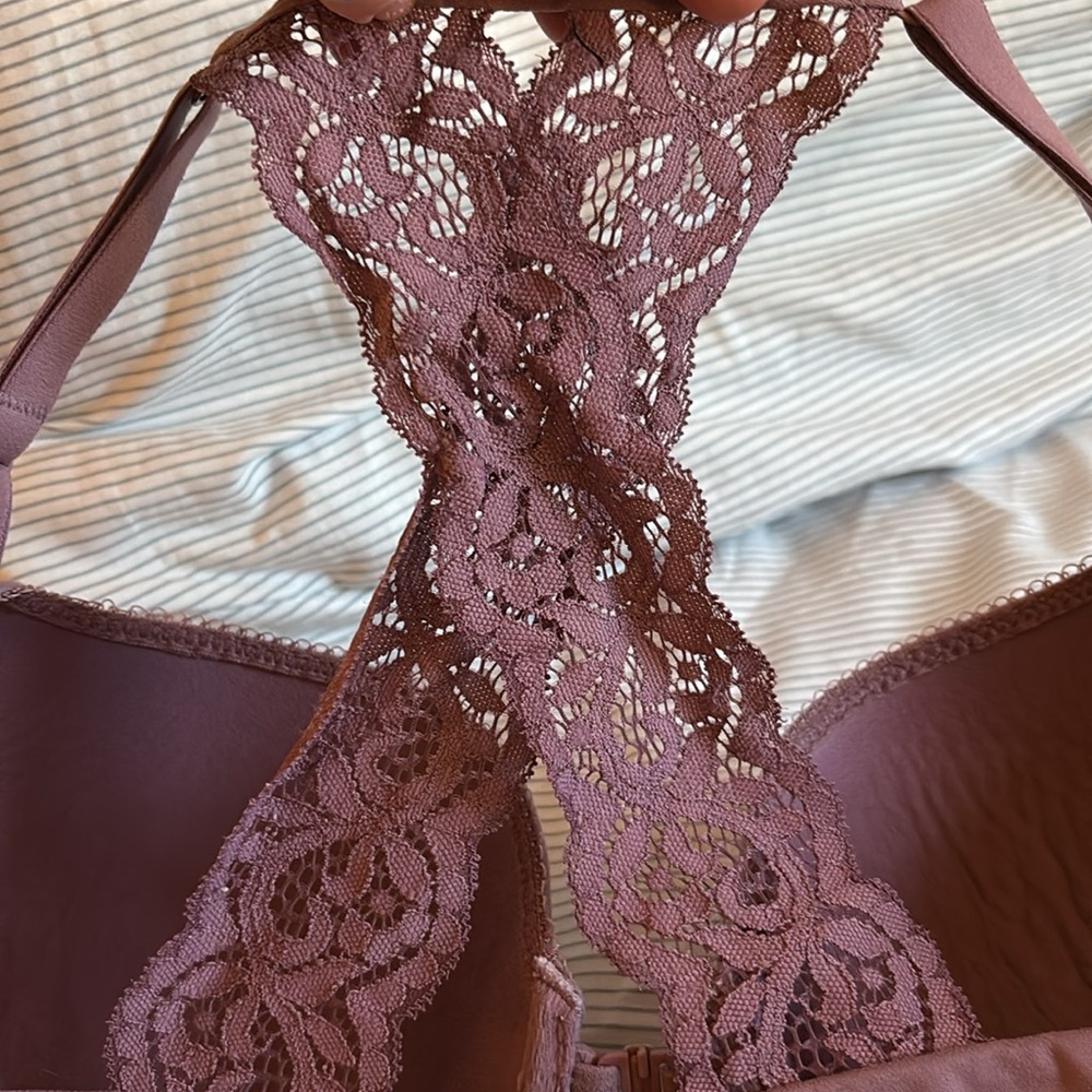Victoria's Secret Mauve Lace Racerback Push-Up Bra - Picture 3 of 4